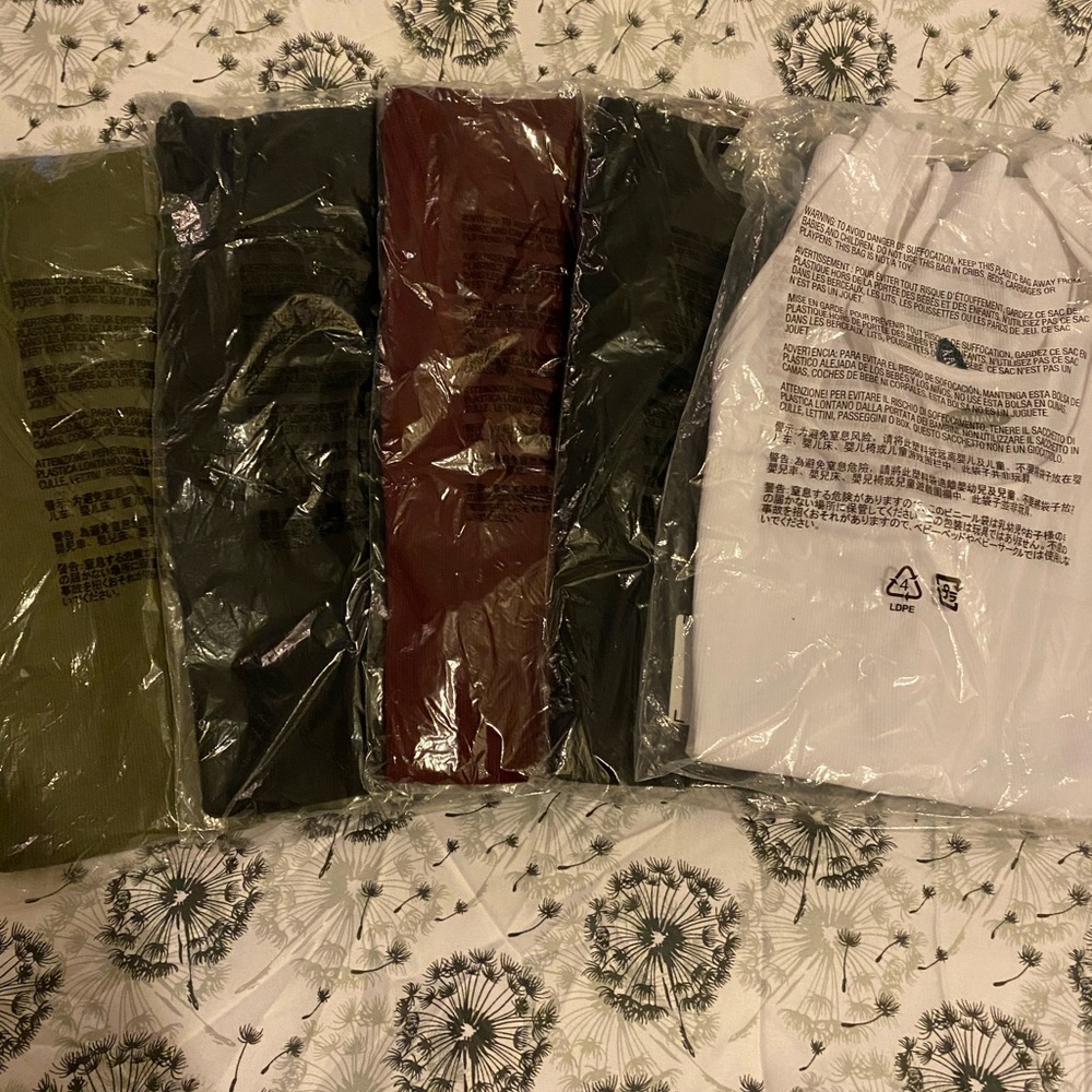 Old Navy XL Slim-fit Ribbed Tanks